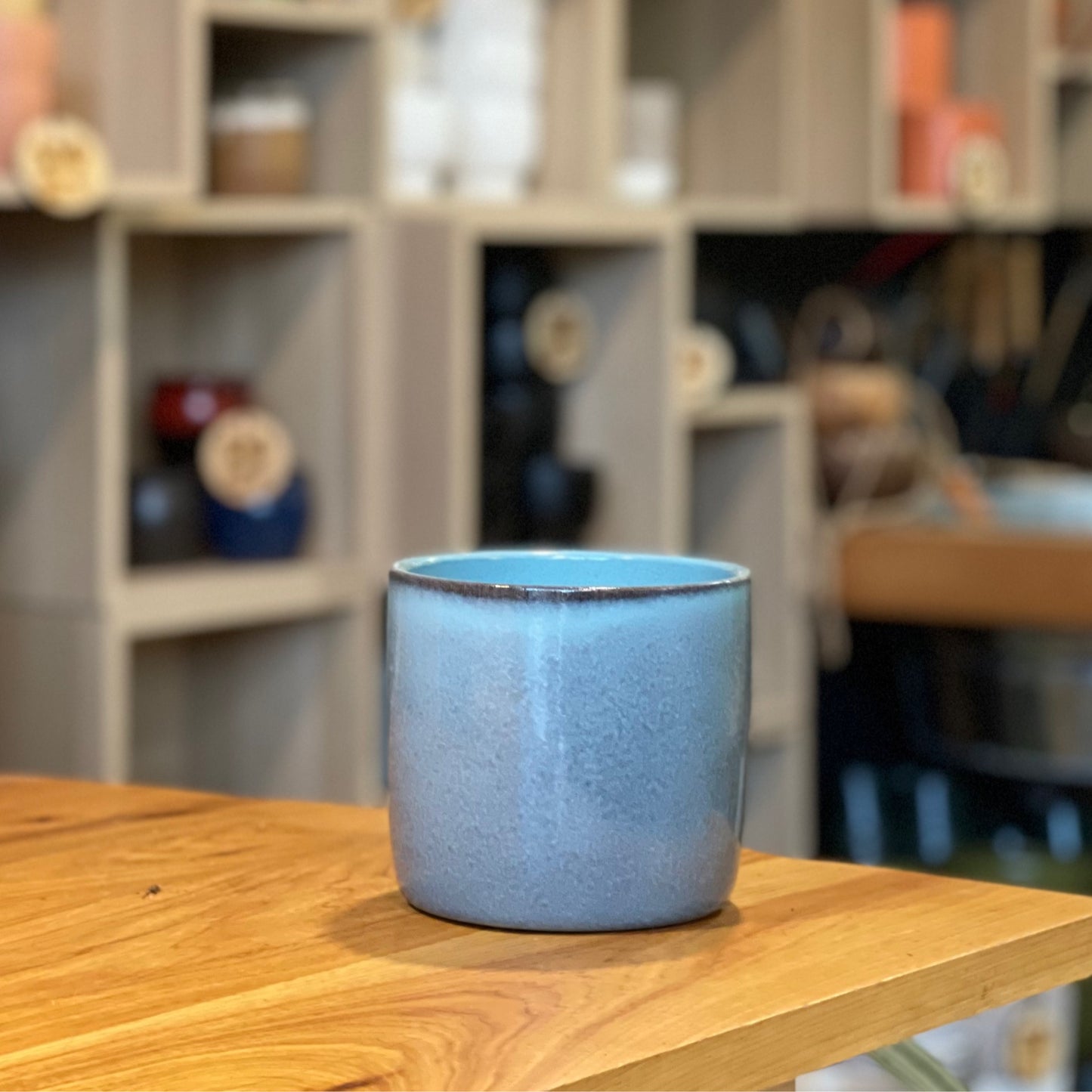 Lagoon Pot (Blue) 4.5”