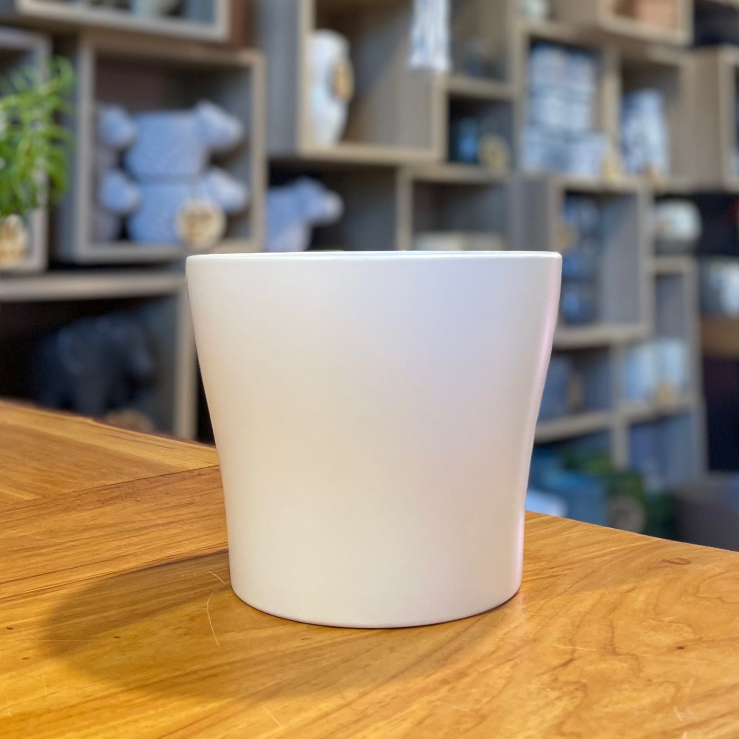 White Panna Pot 5”