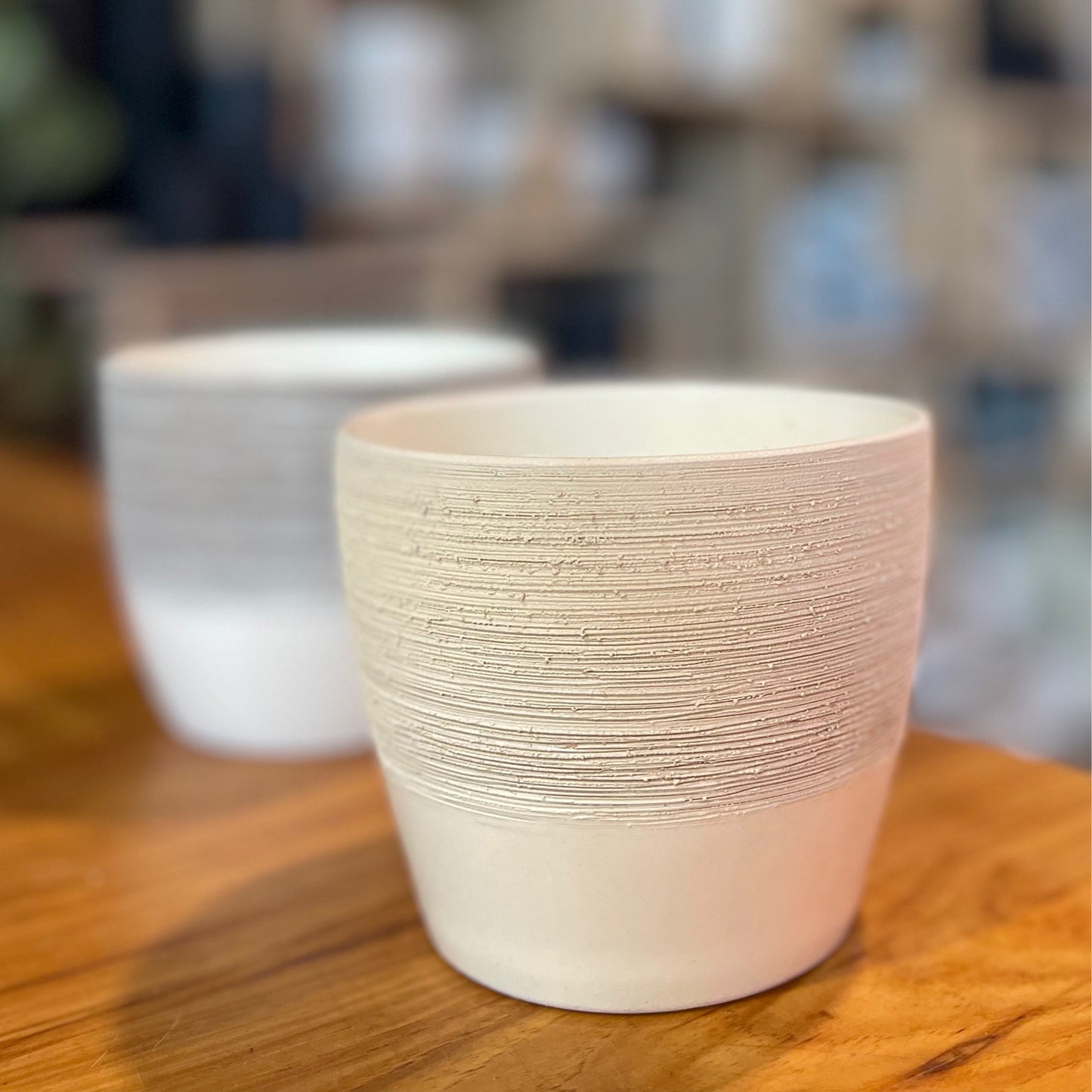 Vanilla Cream Pot 4"