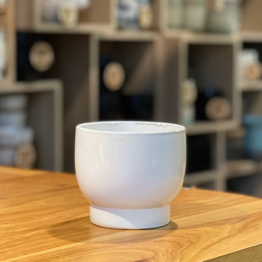 Opale Pot (White w/Base) 4.5”