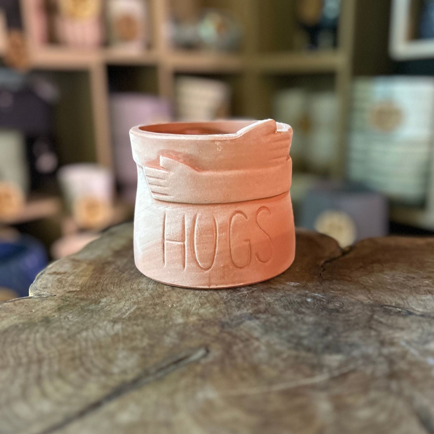 Big Hugs Pot 4"