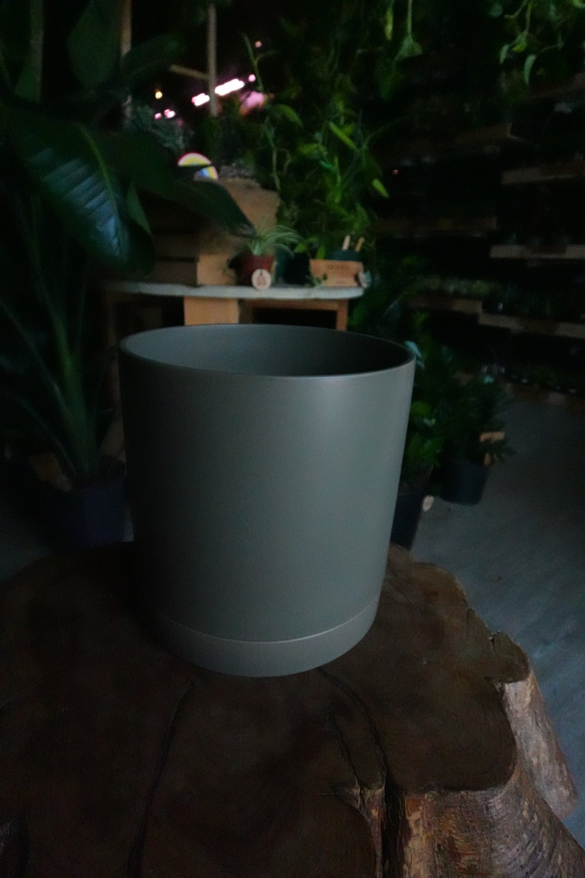 Romney Pot Moss Green 10"