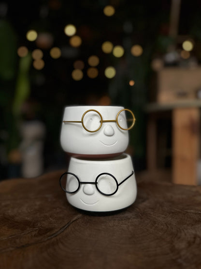 Spectacle Pot 3”