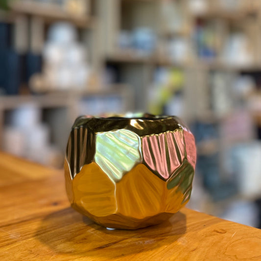 Gold Geometric Metal 4.5”