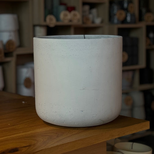 Charlie Pot White Washed Large 8”