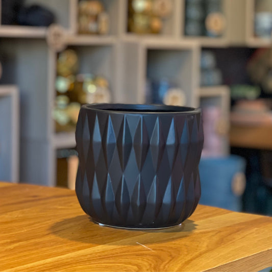 Black Diamond Pot 6”