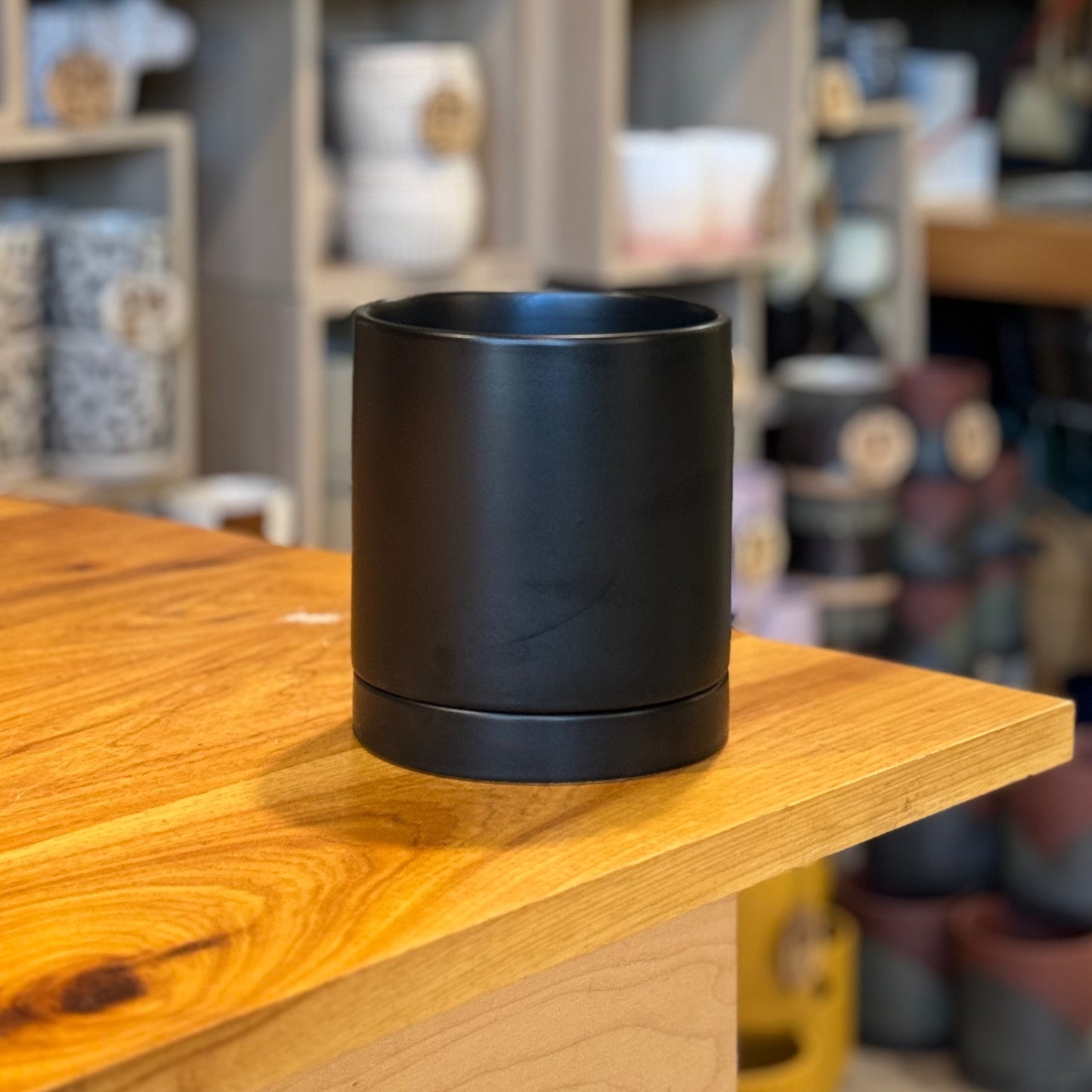 Romney Pot Black 5”